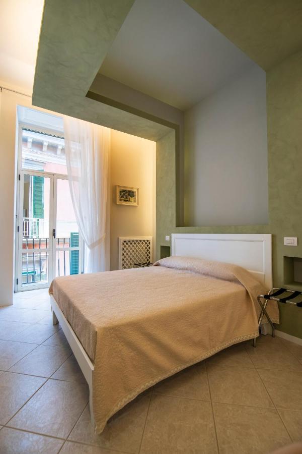 Mercatello Bed And Breakfast Naples Luaran gambar