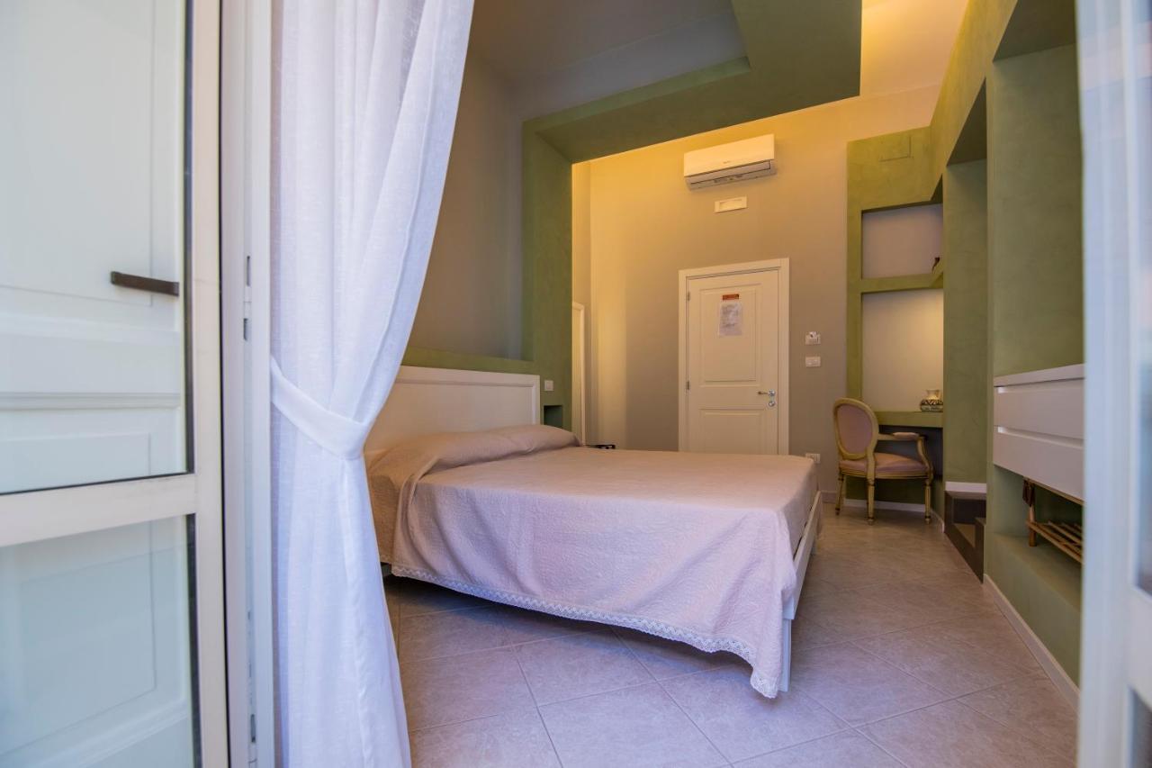 Mercatello Bed And Breakfast Naples Luaran gambar