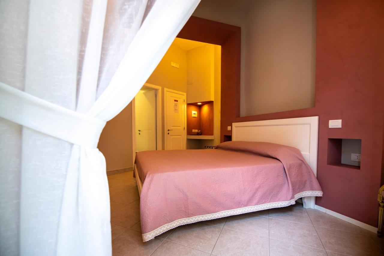 Mercatello Bed And Breakfast Naples Luaran gambar