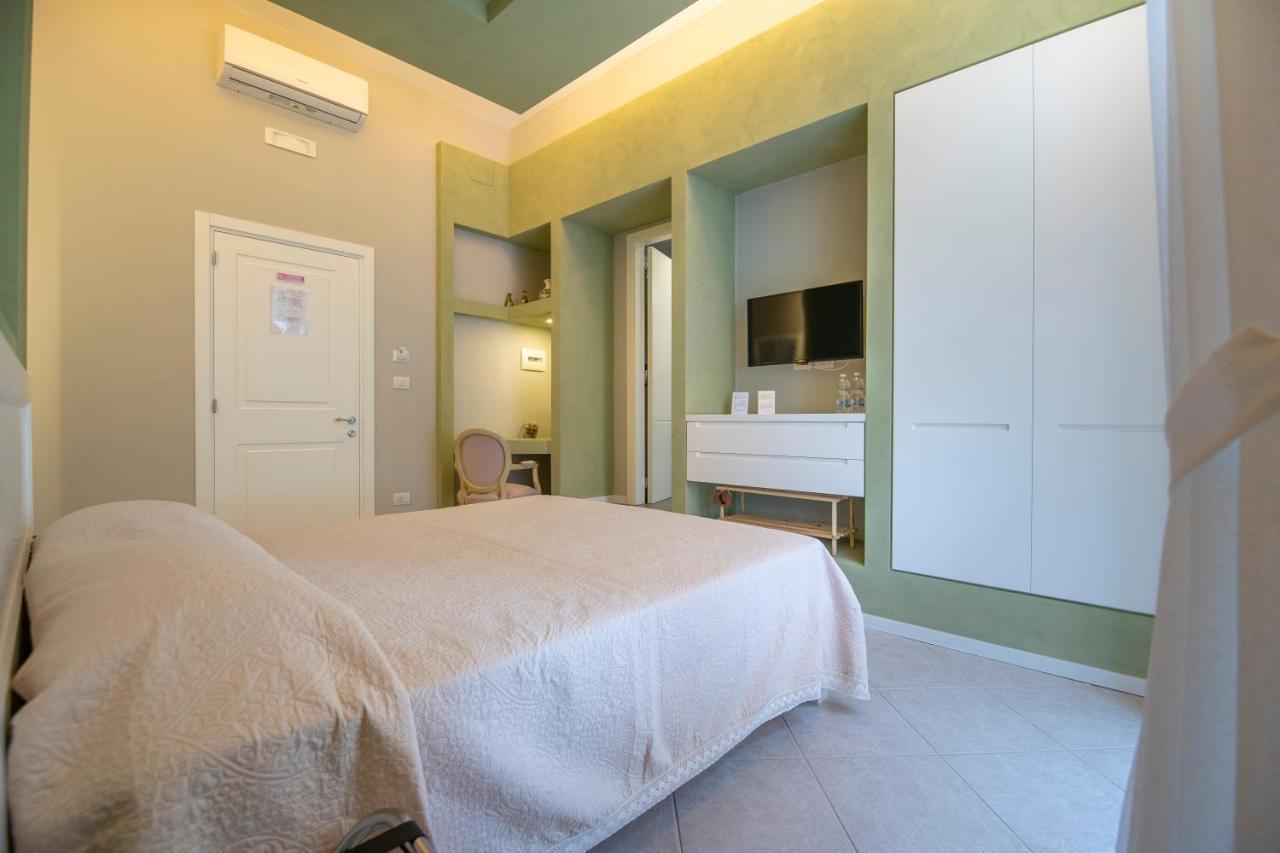 Mercatello Bed And Breakfast Naples Luaran gambar