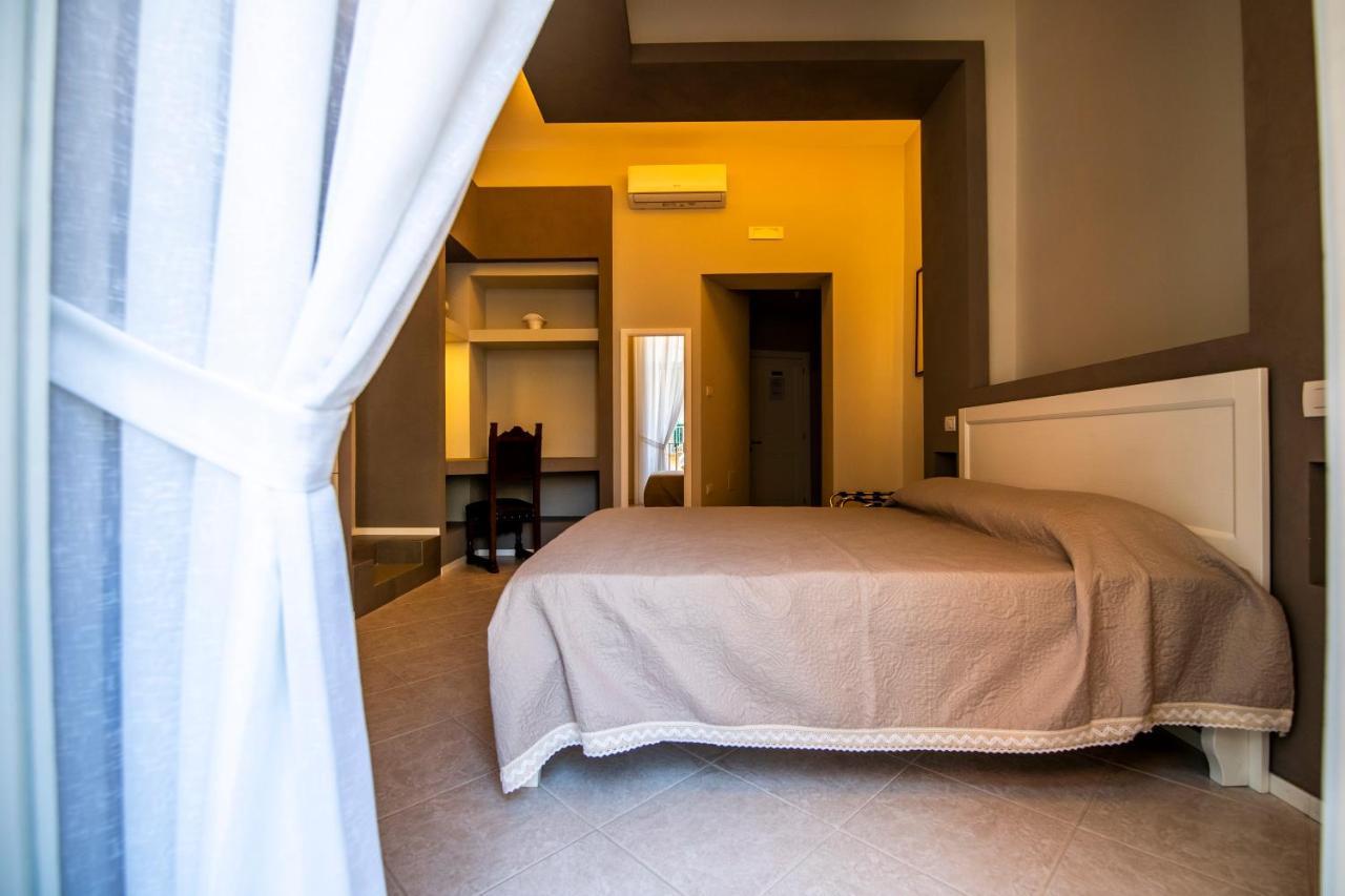Mercatello Bed And Breakfast Naples Luaran gambar